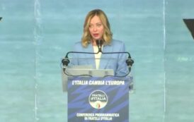 Meloni: “Modificare direttiva case green”